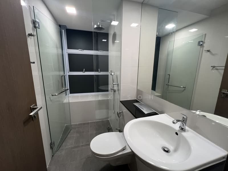 D'Gallery, 15 Jalan Masjid, 3 Bedrooms, 969 sqft, Apartment For Rent, by Derek Soh, 500106483 - Bathroom - PropertyGuru.com.sg