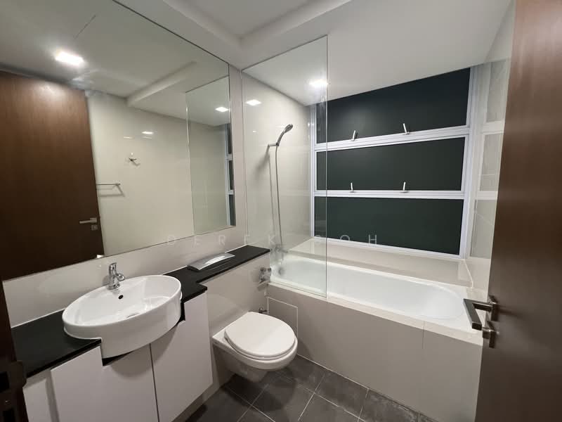 D'Gallery, 15 Jalan Masjid, 3 Bedrooms, 969 sqft, Apartment For Rent, by Derek Soh, 500106483 - Bathroom - PropertyGuru.com.sg