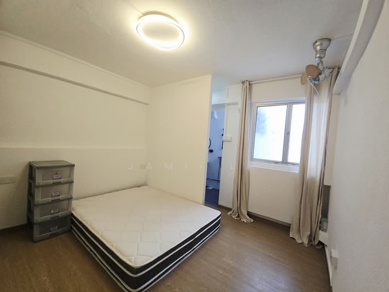 843 Tampines Street 83, 843 Tampines Street 83, 3 Bedrooms, 904 sqft, HDB Flat For Rent, by Jamie Li, 500106487 - Bedroom - PropertyGuru.com.sg