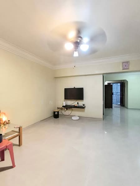 658A Jurong West Street 65, 658A Jurong West Street 65, 3 Bedrooms, 1,195 sqft, HDB Flat For Sale, by Kenny Kan, 500106498 - Living Room - PropertyGuru.com.sg