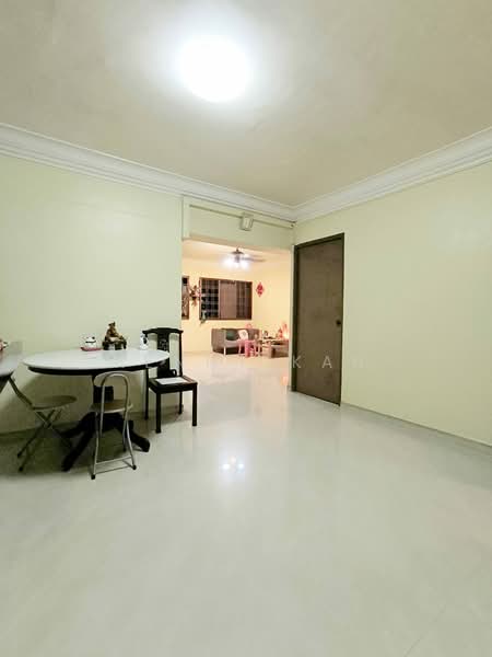 658A Jurong West Street 65, 658A Jurong West Street 65, 3 Bedrooms, 1,195 sqft, HDB Flat For Sale, by Kenny Kan, 500106498 - Dining Room - PropertyGuru.com.sg
