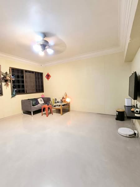 658A Jurong West Street 65, 658A Jurong West Street 65, 3 Bedrooms, 1,195 sqft, HDB Flat For Sale, by Kenny Kan, 500106498 - Living Room - PropertyGuru.com.sg