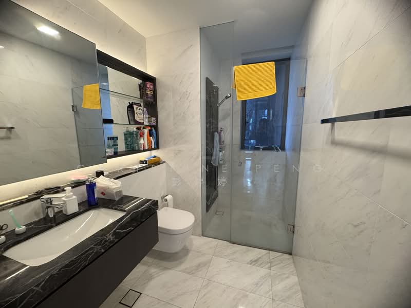 Marina One Residences, 21 Marina Way, 2 Bedrooms, 1,033 sqft, Condominium For Rent, by Christine Peng 彭婷婷, 500106501 - Bathroom - PropertyGuru.com.sg