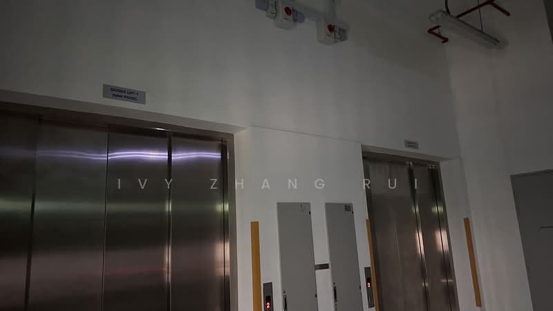 LHN Food Chain, 55 Tuas South Avenue 1, 2,088 sqft, Factory / Workshop (B2) For Rent, by Ivy Zhang Rui, 500106503 - Corridor - CommercialGuru.com.sg