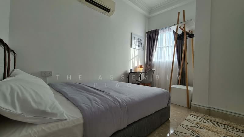 City Living Made Easy - 4BR Whole Unit | Fully Furnished | Flexible Stay, , 4 Bedrooms, 1,700 sqft, Condominium For Rent, by Fong Guo Rung, 500106510 - Bedroom - PropertyGuru.com.sg
