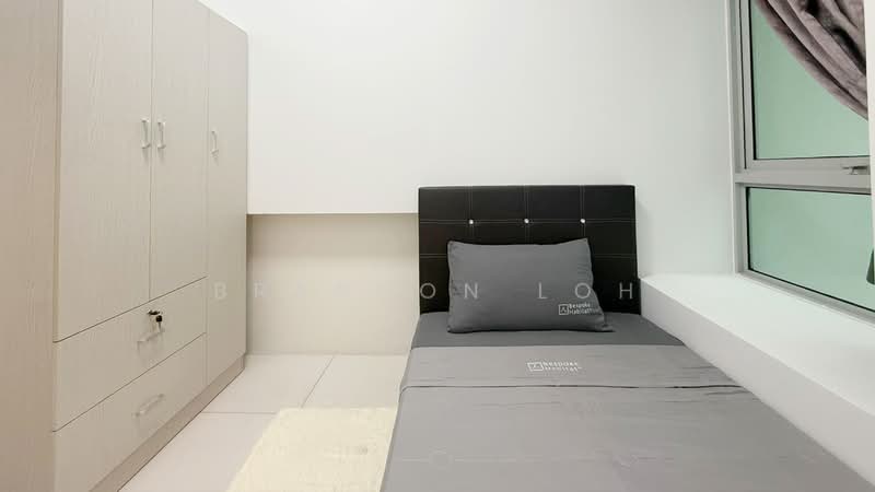 The Stellar, 6 West Coast Road, Room Rental, 150 sqft, Condominium For Rent, by Brandon Loh, 500106511 - Bedroom - PropertyGuru.com.sg