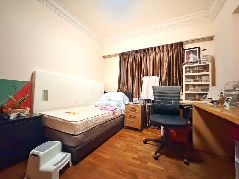 342 Bukit Batok Street 34, 342 Bukit Batok Street 34, 3 Bedrooms, 957 sqft, HDB Flat For Sale, by Liew Derrick, 500106517 - Bedroom - PropertyGuru.com.sg