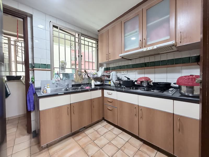 The Rivervale, 3 Rivervale Link, 3 Bedrooms, 1,259 sqft, Condominium For Sale, by Dave Lim, 500106521 - Kitchen - PropertyGuru.com.sg