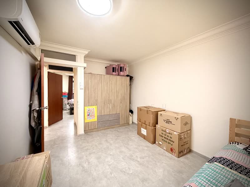 57 Lorong 5 Toa Payoh, 57 Lorong 5 Toa Payoh, 2 Bedrooms, 657 sqft, HDB Flat For Sale, by Kelvin Su, 500106526 - Bedroom - PropertyGuru.com.sg