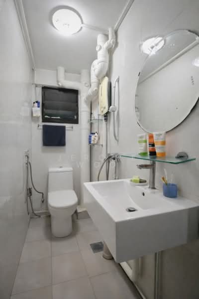 67 Circuit Road, 67 Circuit Road, 2 Bedrooms, 656 sqft, HDB Flat For Sale, by Jerome Woo, 500106543 - Bathroom - PropertyGuru.com.sg
