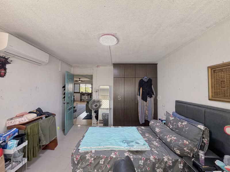 419 Bukit Batok West Avenue 2, 419 Bukit Batok West Avenue 2, 3 Bedrooms, 1,291 sqft, HDB Flat For Sale, by Thomas Teo, 500106544 - Bedroom - PropertyGuru.com.sg