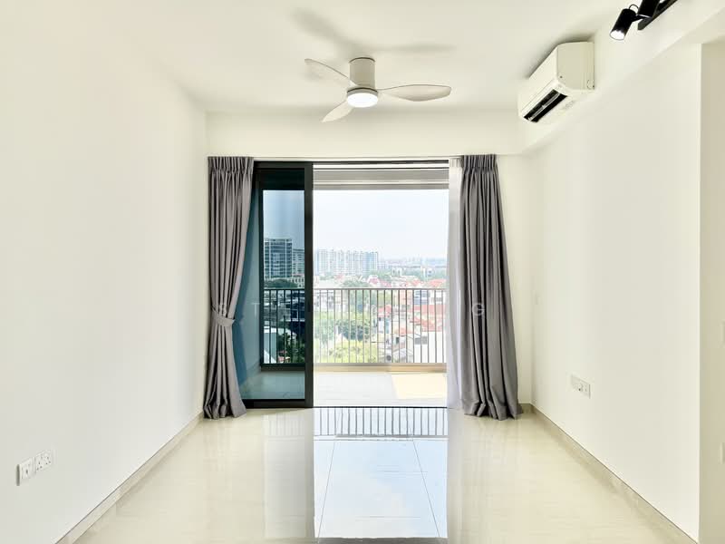 The Florence Residences, 93 Hougang Avenue 2, 3 Bedrooms, 936 sqft, Condominium For Sale, by Stella Ng, 500106555 - Balcony - PropertyGuru.com.sg