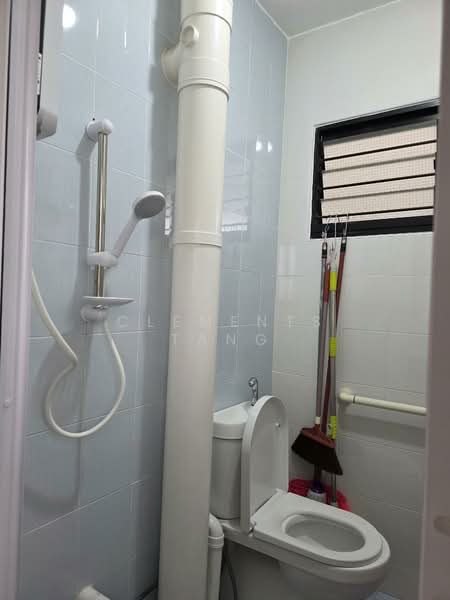 North Bridge Road, North Bridge Road, 2,583 sqft, Shop / Shophouse For Sale, by Clements Tang, 500106560 - Bathroom - CommercialGuru.com.sg