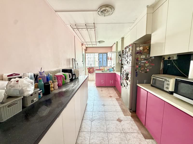 362 Yishun Ring Road, 362 Yishun Ring Road, 3 Bedrooms, 1,130 sqft, HDB Flat For Sale, by Hidayat Shariff, 500106563 - Kitchen - PropertyGuru.com.sg