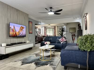 For Sale - 263 Jurong East Street 24