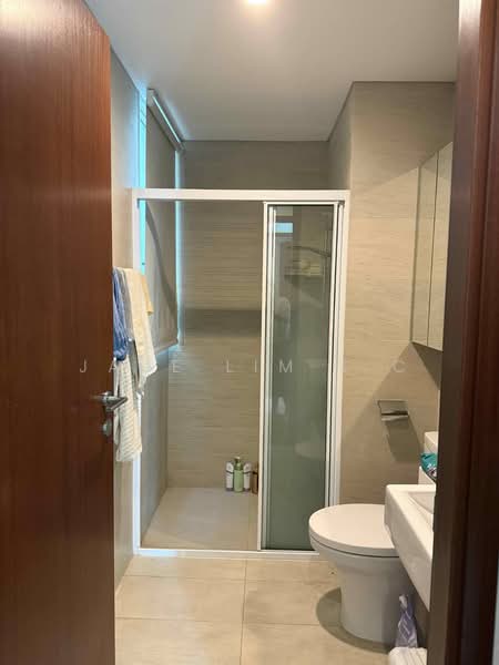 Rezi 26, 5 Lorong 26 Geylang, 2 Bedrooms, 796 sqft, Condominium For Rent, by Jane Lim S C, 500106596 - Bathroom - PropertyGuru.com.sg