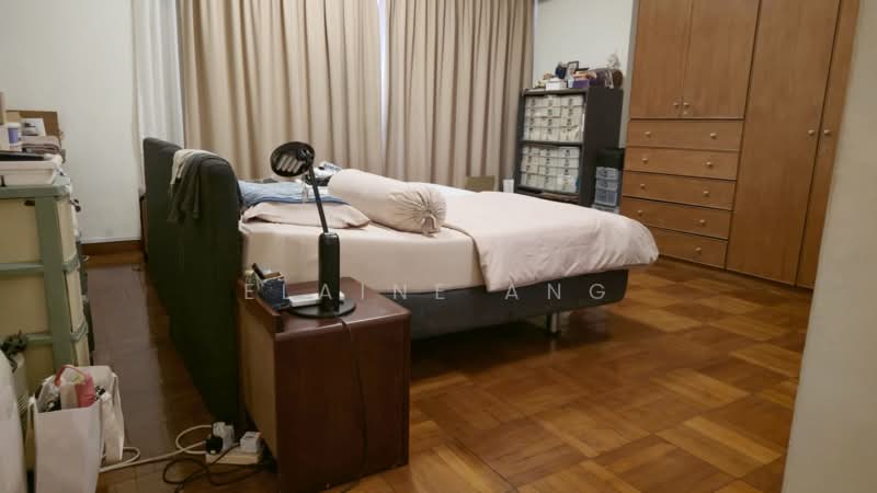 Yong An Park, 325 River Valley Road, 5 Bedrooms, 3,110 sqft, Condominium For Rent, by Elaine Ang, 500106600 - Bedroom - PropertyGuru.com.sg