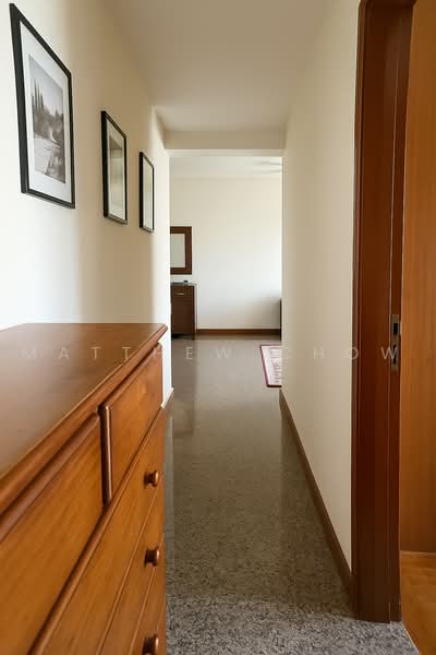 The Bayshore, 24 Bayshore Road, 2 Bedrooms, 958 sqft, Condominium For Sale, by Matthew Chow, 500106604 - Corridor - PropertyGuru.com.sg