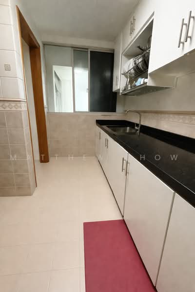 The Bayshore, 24 Bayshore Road, 2 Bedrooms, 958 sqft, Condominium For Sale, by Matthew Chow, 500106604 - Kitchen - PropertyGuru.com.sg