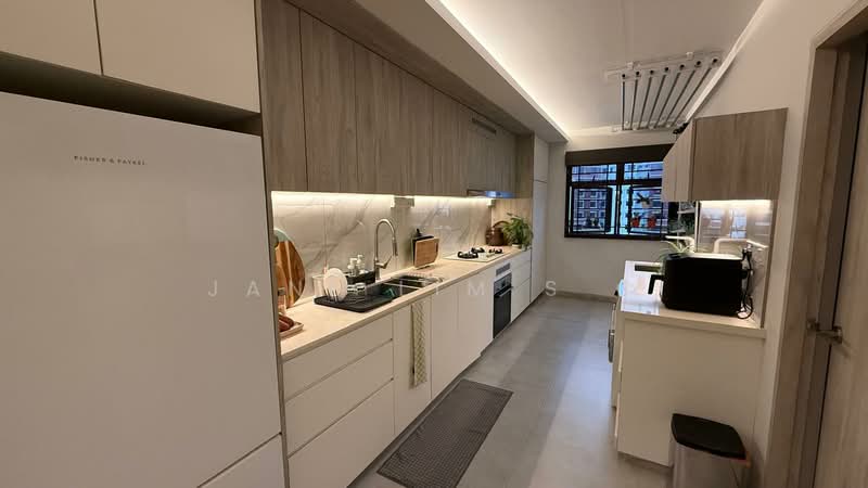 74A Redhill Road, 74A Redhill Road, 3 Bedrooms, 1,237 sqft, HDB Flat For Rent, by Jane Lim S C, 500106622 - Kitchen - PropertyGuru.com.sg