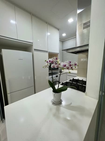 Floridian, 977 Bukit Timah Road, 2 Bedrooms, 904 sqft, Condominium For Sale, by Yee Wei Ng, 500106625 - Kitchen - PropertyGuru.com.sg
