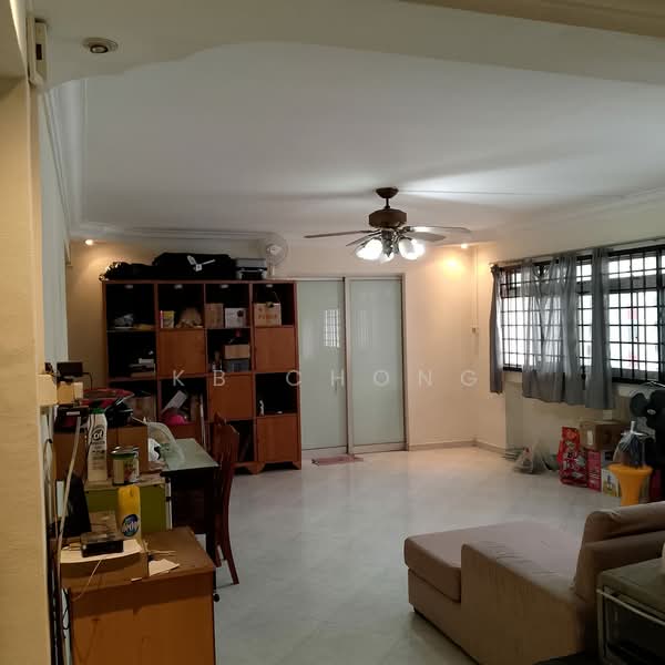 708 Jurong West Street 71, 708 Jurong West Street 71, 5 Bedrooms, 1,550 sqft, HDB Flat For Rent, by KB Chong, 500106628 - Living Room - PropertyGuru.com.sg