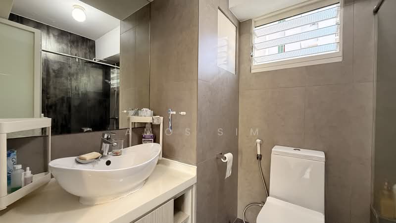 9A Boon Tiong Road, 9A Boon Tiong Road, 3 Bedrooms, 1,206 sqft, HDB Flat For Sale, by Amos Sim, 500106631 - Master Bathroom - PropertyGuru.com.sg