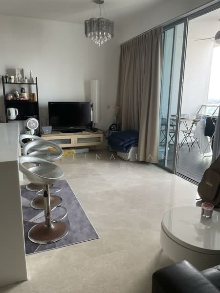 Centro Residences, 59 Ang Mo Kio Avenue 8, 3 Bedrooms, 1,001 sqft, Condominium For Rent, by Selina Tan 陈美琏, 500106633 - Living Room - PropertyGuru.com.sg