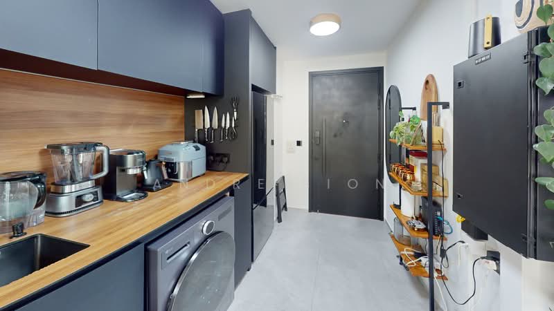 Natura @ Hillview, 18 Hillview Terrace, 2 Bedrooms, 1,098 sqft, Condominium For Sale, by Andre Sion, 500106643 - Kitchen - PropertyGuru.com.sg