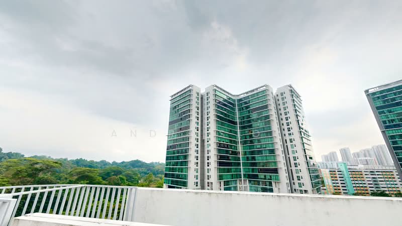 Natura @ Hillview, 18 Hillview Terrace, 2 Bedrooms, 1,098 sqft, Condominium For Sale, by Andre Sion, 500106643 - Roof Terrace - PropertyGuru.com.sg