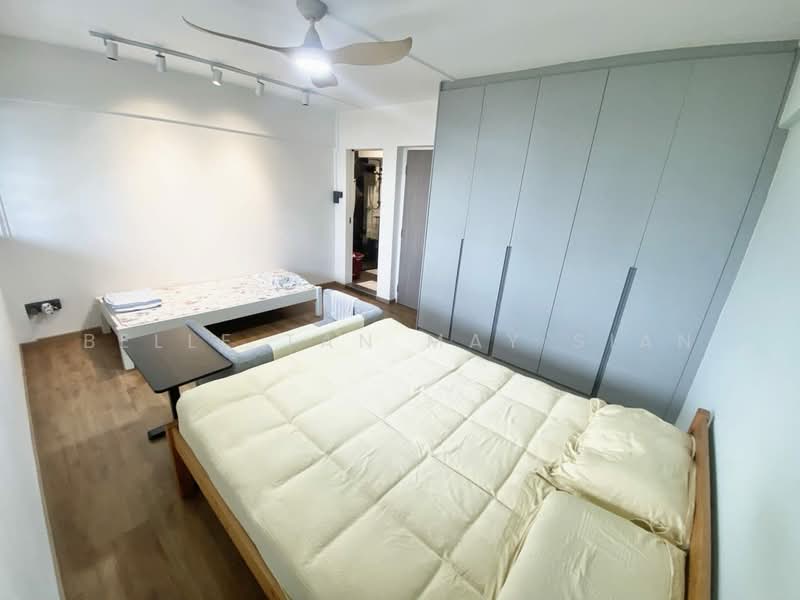 512 Bukit Batok Street 52, 512 Bukit Batok Street 52, 3 Bedrooms, 1,572 sqft, HDB Flat For Rent, by Belle Tan May Sian, 500106656 - Bedroom - PropertyGuru.com.sg