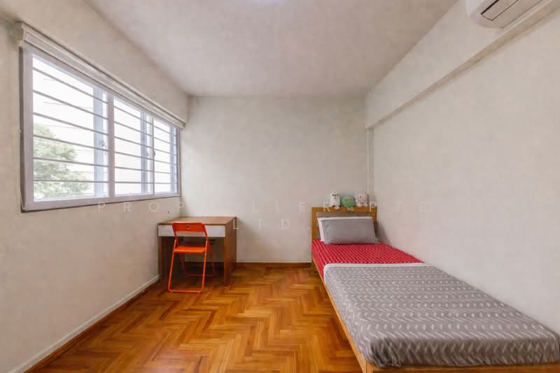 5 Delta Avenue, 5 Delta Avenue, 3 Bedrooms, 990 sqft, HDB Flat For Sale, by Don Png, 500106667 - Bedroom - PropertyGuru.com.sg