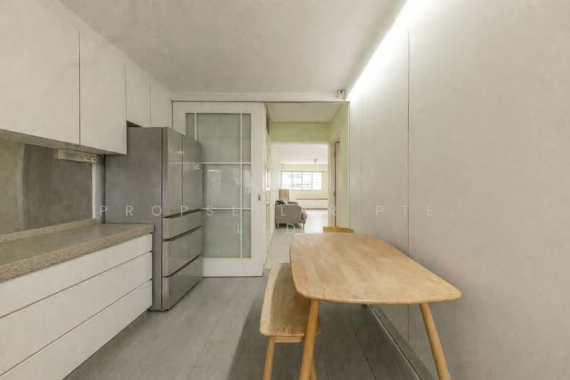 5 Delta Avenue, 5 Delta Avenue, 3 Bedrooms, 990 sqft, HDB Flat For Sale, by Don Png, 500106667 - Kitchen - PropertyGuru.com.sg