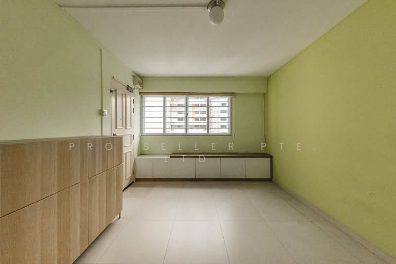 5 Delta Avenue, 5 Delta Avenue, 3 Bedrooms, 990 sqft, HDB Flat For Sale, by Don Png, 500106667 - Living Room - PropertyGuru.com.sg