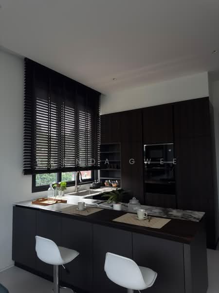 82 Fernhill close, , 7 Bedrooms, 5,642 sqft, Semi-Detached House For Sale, by Brenda Gwee, 500106669 - PropertyGuru.com.sg