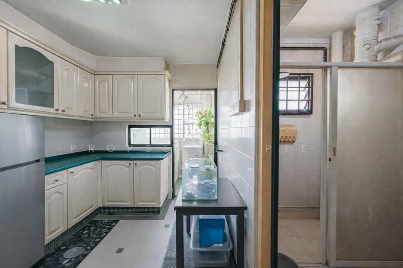 313 Sembawang Drive, 313 Sembawang Drive, 3 Bedrooms, 1,087 sqft, HDB Flat For Sale, by KOH YONG JIAN, 500106680 - Kitchen - PropertyGuru.com.sg