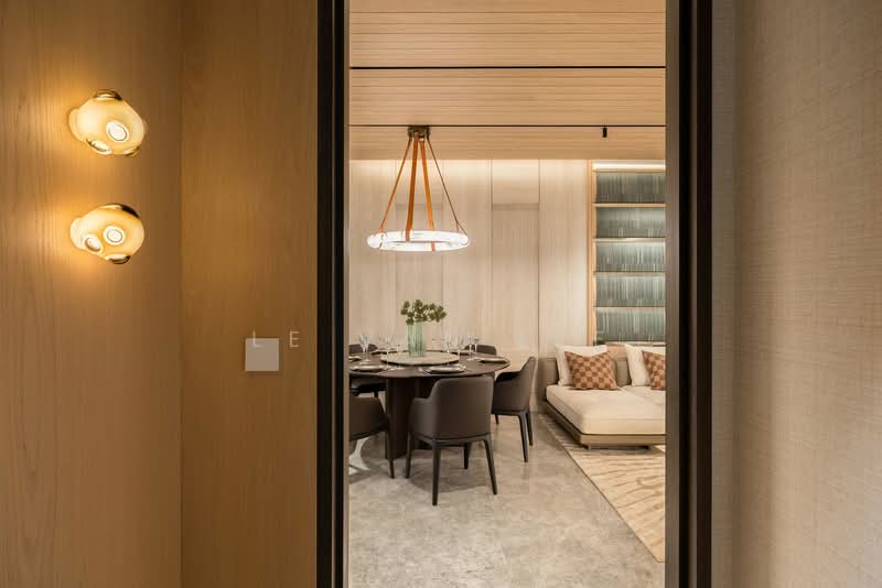 MEYER BLUE, 83 Meyer Road, 4 Bedrooms, 1,528 sqft, Condominium For Sale, by Le Van Lee, 500106690 - Dining Room - PropertyGuru.com.sg