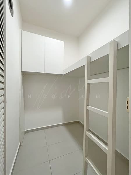 Helper's / Utility Room