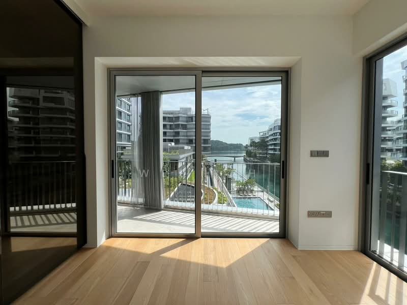 The Reef at King's Dock, 6 Harbourfront Avenue, 3 Bedrooms, 1,249 sqft, Condominium For Sale, by Wes Peh, 500106708 - Balcony - PropertyGuru.com.sg