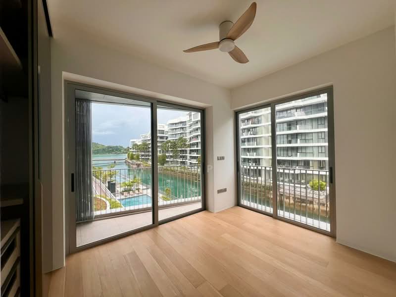 The Reef at King's Dock, 6 Harbourfront Avenue, 3 Bedrooms, 1,249 sqft, Condominium For Sale, by Wes Peh, 500106708 - Balcony - PropertyGuru.com.sg