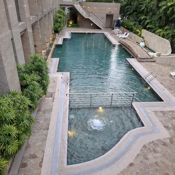 Twin Heights, 350 Balestier Road, Room Rental, 90 sqft, Apartment For Rent, by Lydia Wang, 500106721 - Pool - PropertyGuru.com.sg