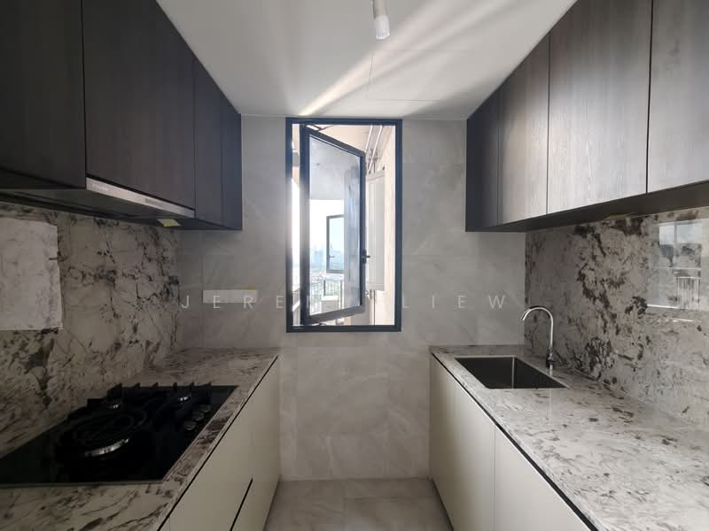 Tembusu Grand, 94 Jalan Tembusu, 3 Bedrooms, 990 sqft, Condominium For Rent, by Jeremy Liew, 500106724 - Kitchen - PropertyGuru.com.sg