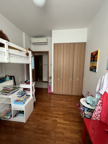 The Waterina, 51 Lorong 40 Geylang, 3 Bedrooms, 1,378 sqft, Condominium For Rent, by Juliana Ang, 500106730 - Bedroom - PropertyGuru.com.sg