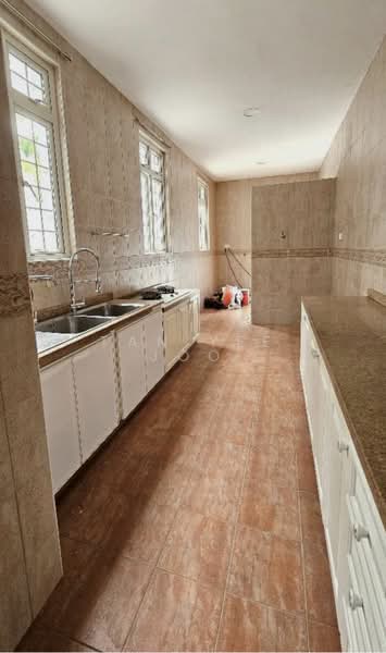 Goodman Road/Wimbourne Road, , 7 Bedrooms, 10,500 sqft, Detached House For Sale, by Tan Yee Joo, 500106743 - Kitchen - PropertyGuru.com.sg