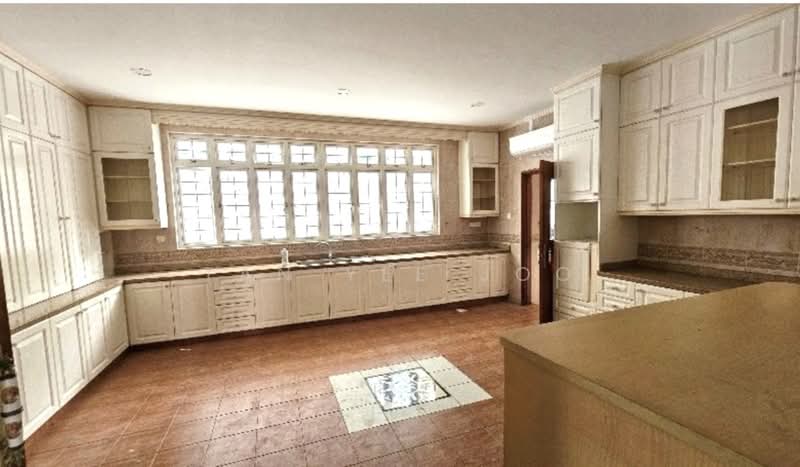 Goodman Road/Wimbourne Road, , 7 Bedrooms, 10,500 sqft, Detached House For Sale, by Tan Yee Joo, 500106743 - Kitchen - PropertyGuru.com.sg