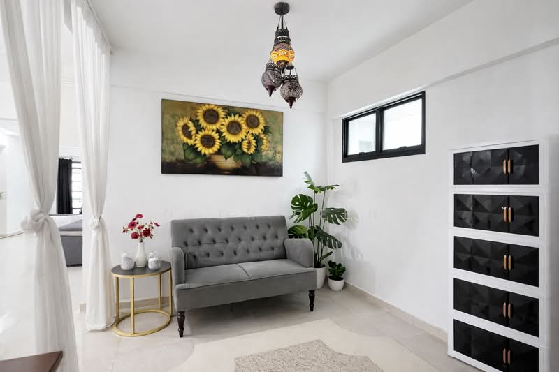 764A Woodlands Circle, 764A Woodlands Circle, 3 Bedrooms, 1,184 sqft, HDB Flat For Sale, by Noor Deen, 500106745 - Living Room - PropertyGuru.com.sg