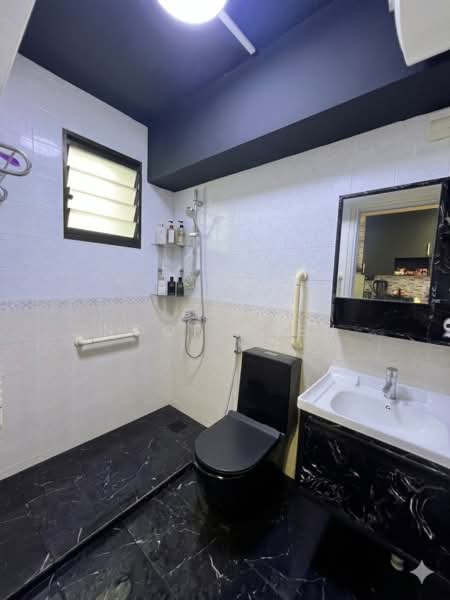 764A Woodlands Circle, 764A Woodlands Circle, 3 Bedrooms, 1,184 sqft, HDB Flat For Sale, by Noor Deen, 500106745 - Bathroom - PropertyGuru.com.sg