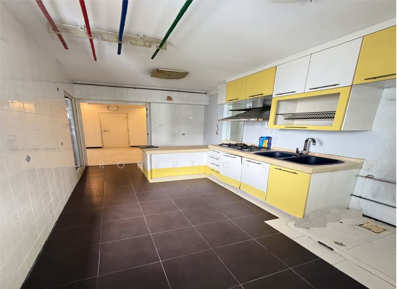 507C Wellington Circle, 507C Wellington Circle, 3 Bedrooms, 1,184 sqft, HDB Flat For Sale, by Robert Chen, 500106746 - Kitchen - PropertyGuru.com.sg