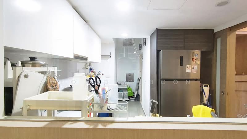 The Terrace, 88 Edgedale Plains, 3 Bedrooms, 1,077 sqft, Executive Condominium For Sale, by Yeo Tong Boon, 500106751 - Kitchen - PropertyGuru.com.sg