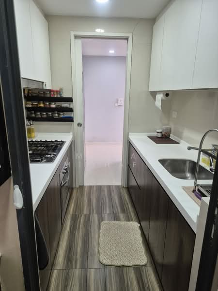 Riversound Residence, 9A Sengkang East Avenue, 4 Bedrooms, 1,476 sqft, Condominium For Rent, by S MICHAEL Michael, 500106759 - Kitchen - PropertyGuru.com.sg